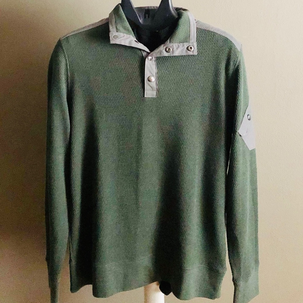 Banana Republic pullover shirt.